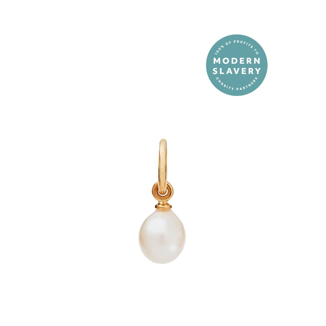 Recognised Freedom Pearl Popon Pendant and Gold Paperclip Chain Necklace Recognised